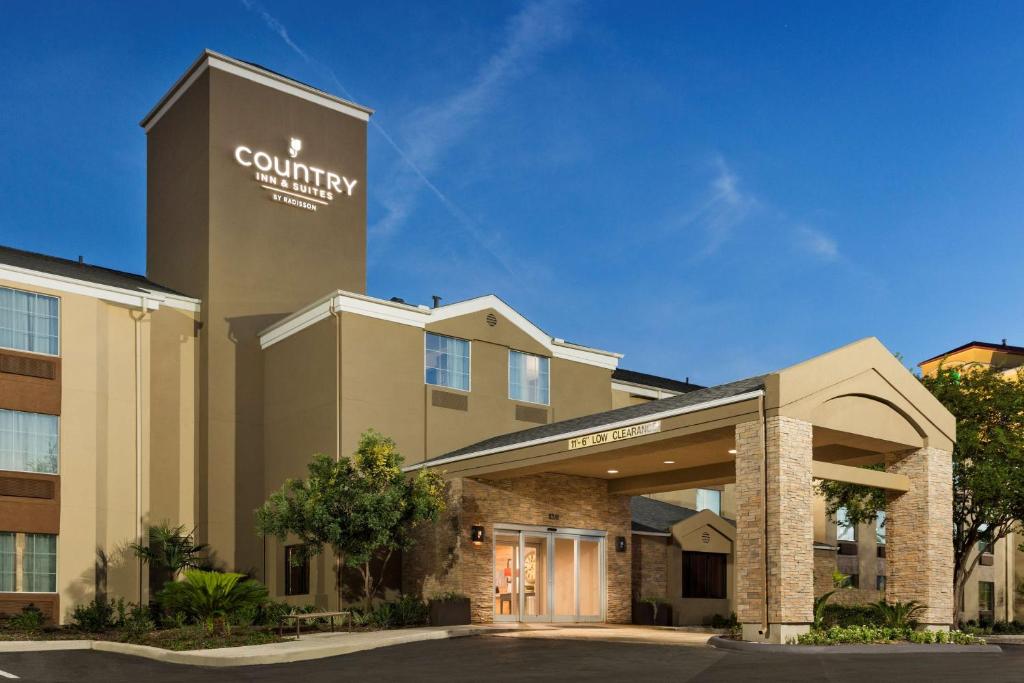 Country Inn & Suites by Radisson San Antonio Medical Center TX Main image 1