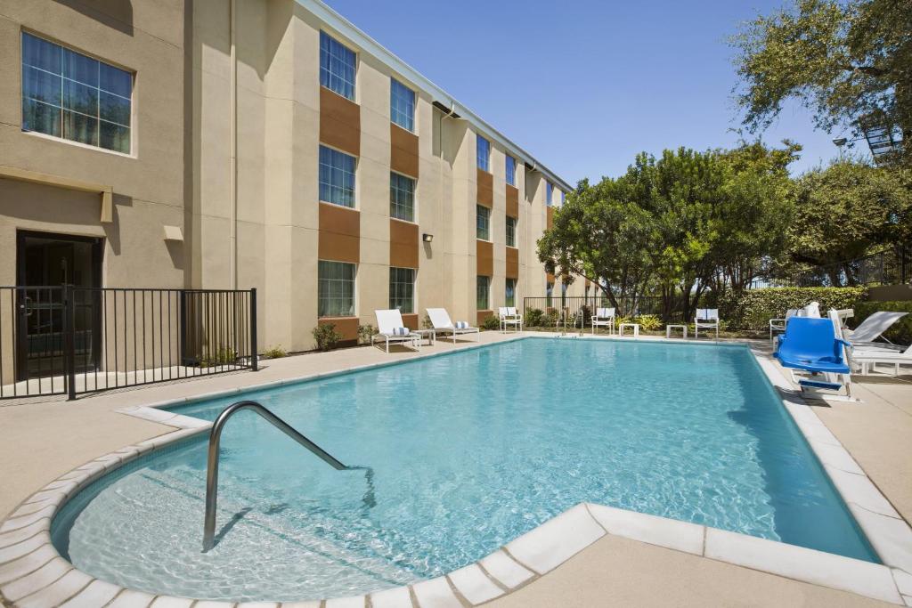 Country Inn & Suites by Radisson San Antonio Medical Center TX Main image 2